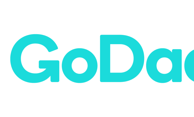 godaddy-:التحول-الرقمي-ميزة-تنافسية-رئيسية-للمصريين