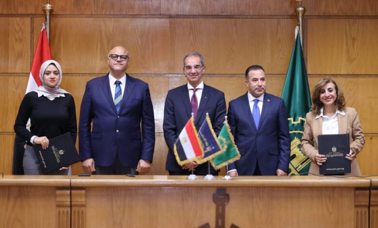 وزير-الاتصالات-يتعهد-بإنشاء-150-برج-محمول-جديد-لتحسين-خدمات-الاتصالات-بمحافظة-القليوبية