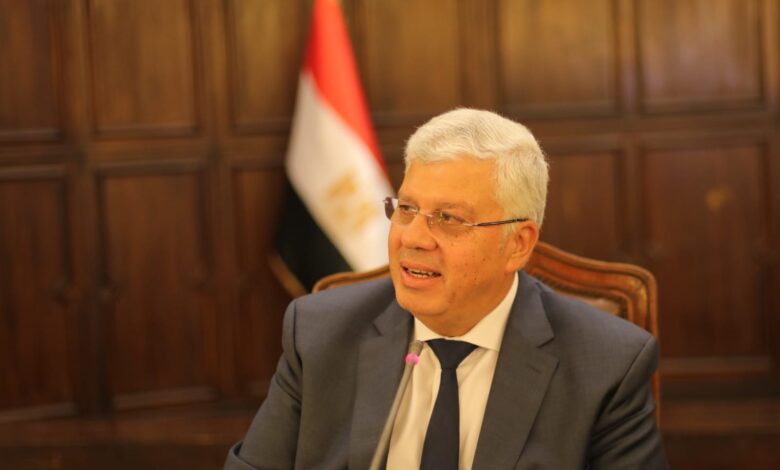 مكتب-التنسيق-الإلكتروني-للقبول-بالجامعات-والمعاهد-لجميع-الشهادات-يباشر-أعماله-من-جامعة-القاهرة