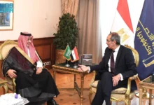 وزير-الاتصالات-يلتقي-السفير-السعودي-بالقاهرة-ويبحثان-التعاون-المشترك